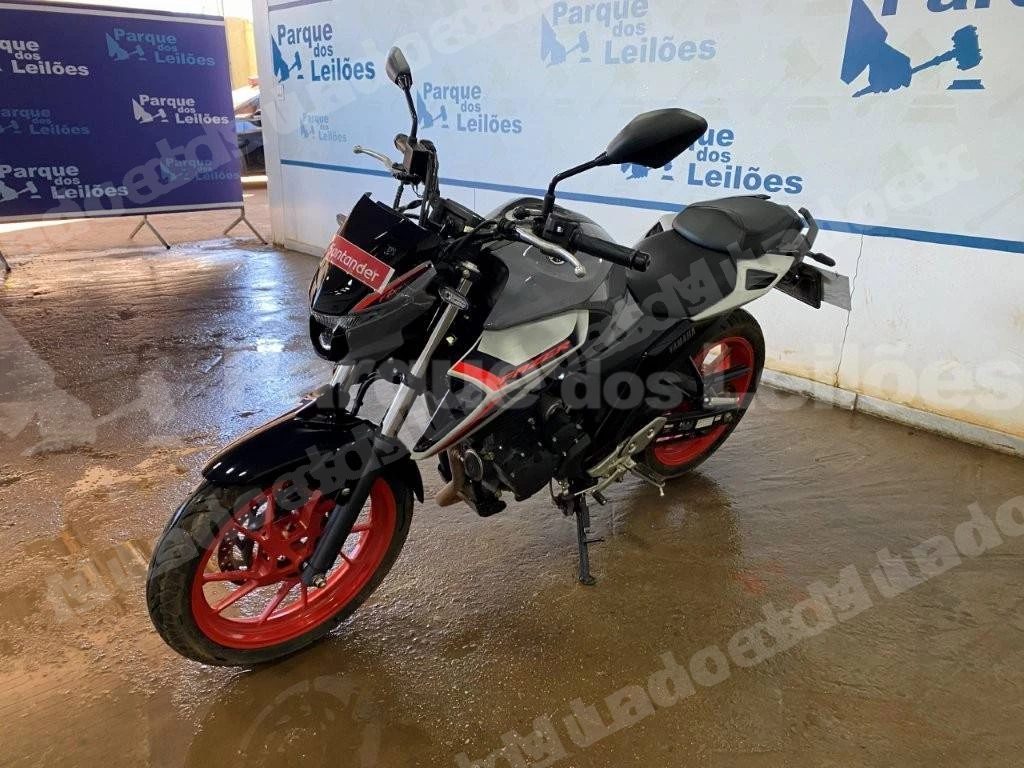 Lote em leilao em Brasil