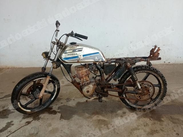 Honda 1995 em leilao em Brasil - Lote 6