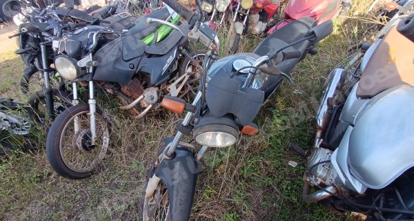 Honda em leilao em Amambaí/MS