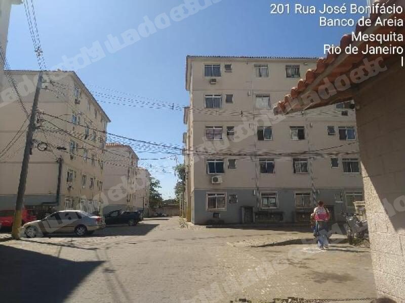 Apartamento em leilão em Mesquita/RJ