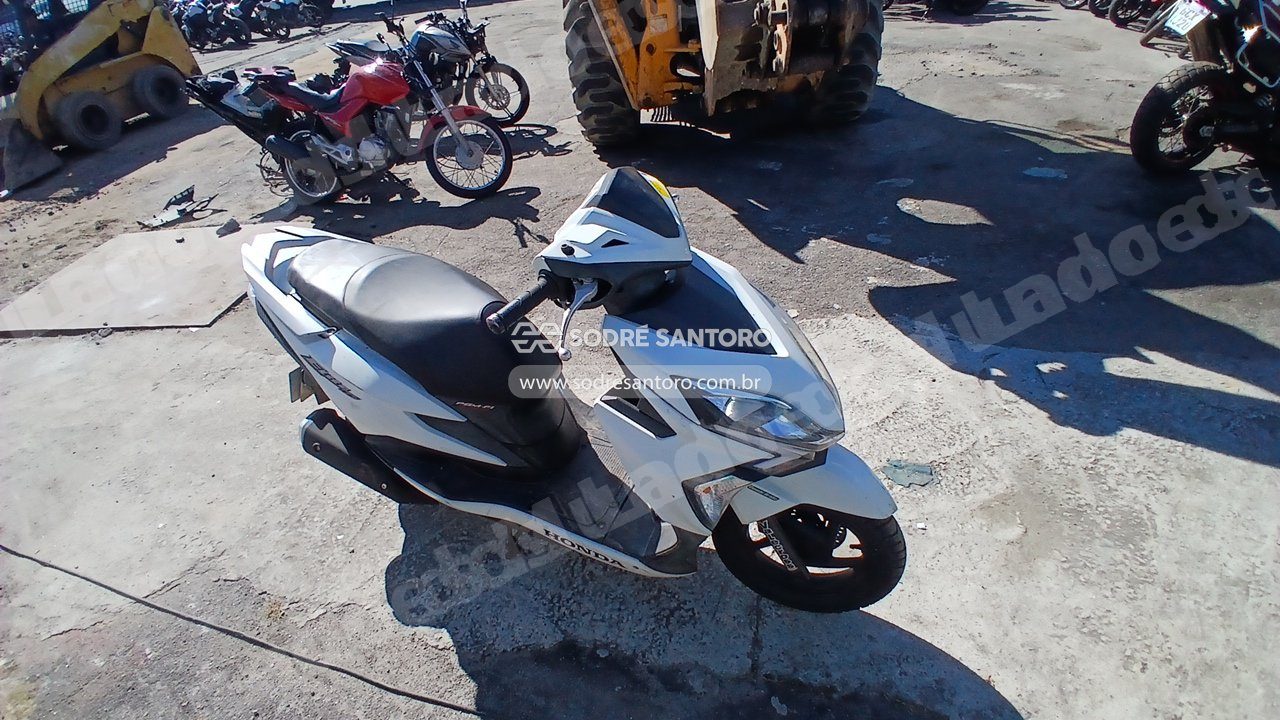 Honda em leilao em Brasil
