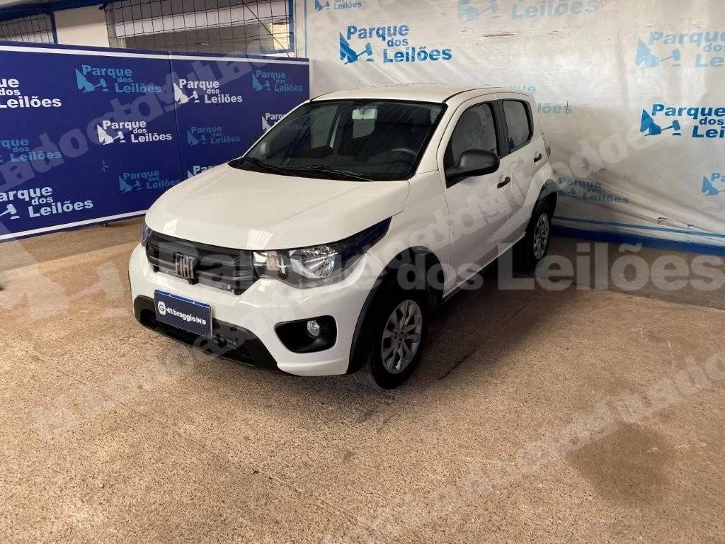 Fiat Mobi 2024 em leilão em Brasil
