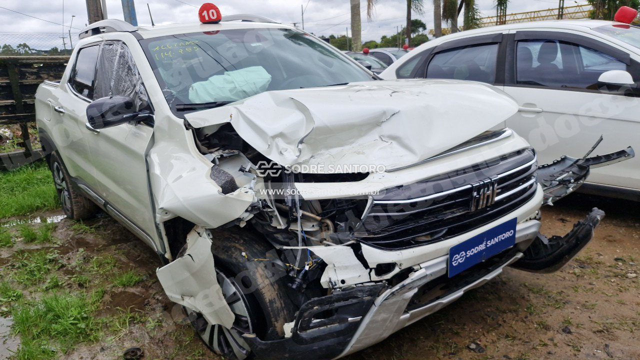 Fiat em leilao em São José dos Pinhais/PR