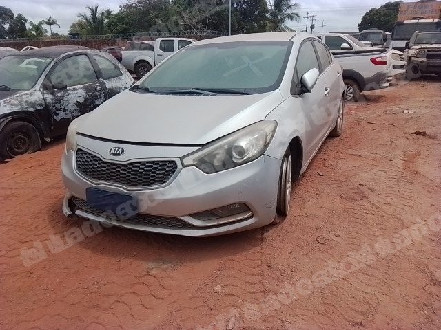 Kia 2014 em leilao em Brasil