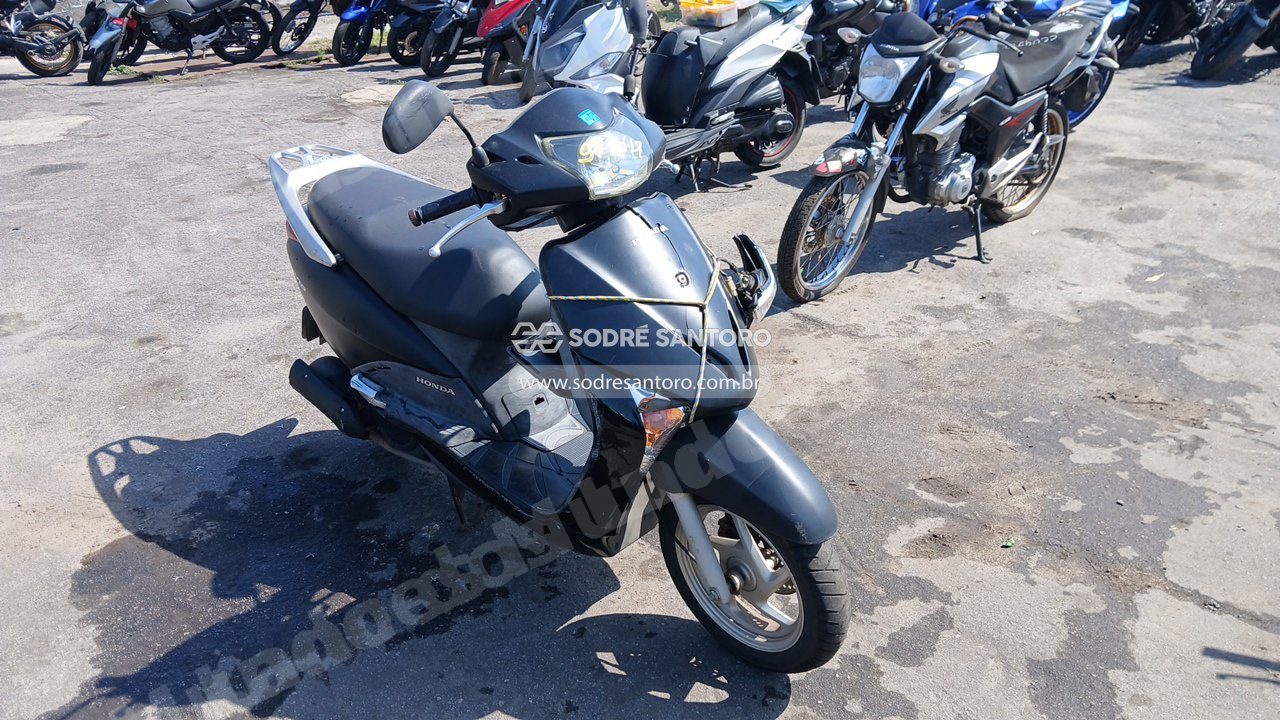 Honda em leilao em Brasil