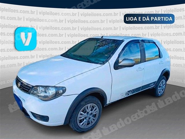 Fiat Palio 2015 em leilao em Brasil - Lote 2