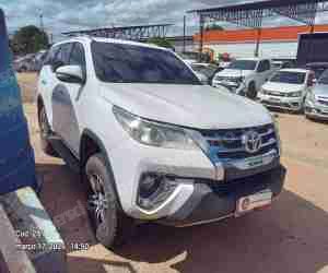 Toyota 2016 em leilao em Brasil