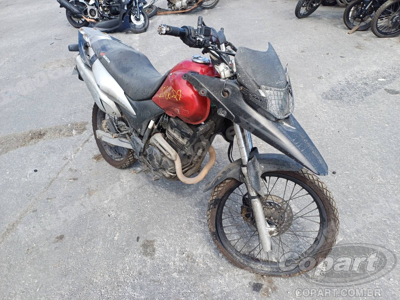 Veiculo em leilao em Itaquaquecetuba/SP