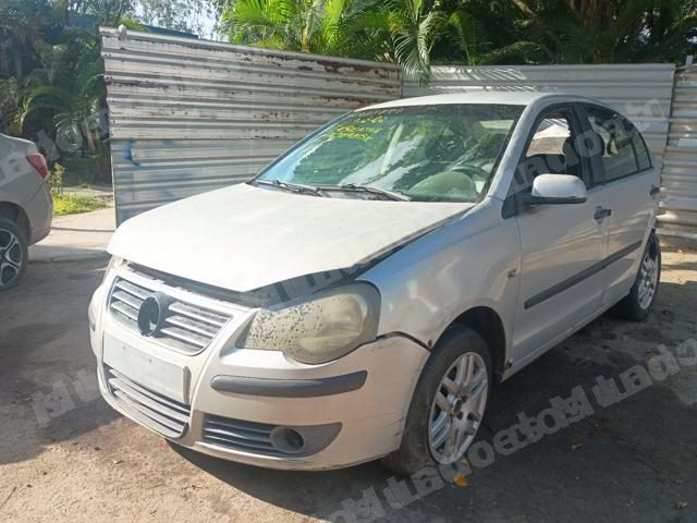 Volkswagen Polo 2004 em leilao em Brasil
