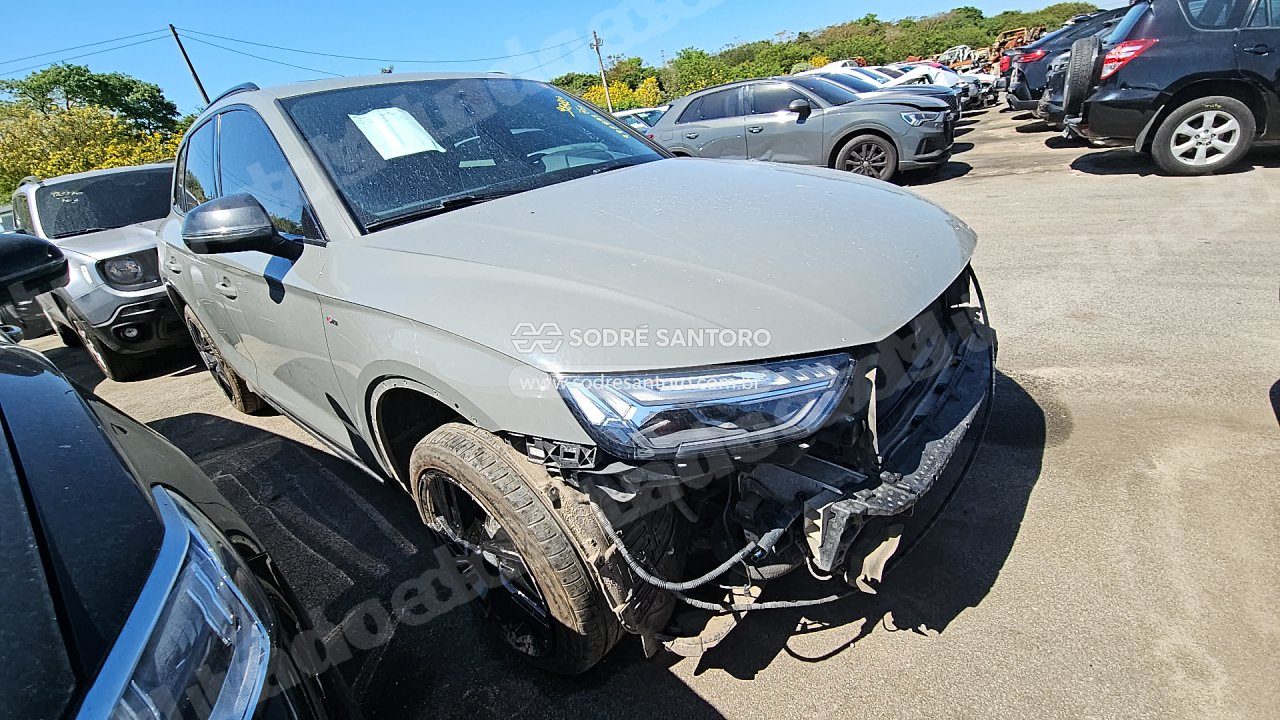 Audi Q5 2.0Tfsi 2021 em leilão em Brasil