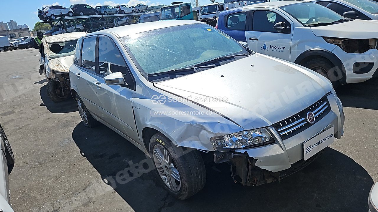Fiat Stilo Flex Dualogic 2010 em leilão em Brasil