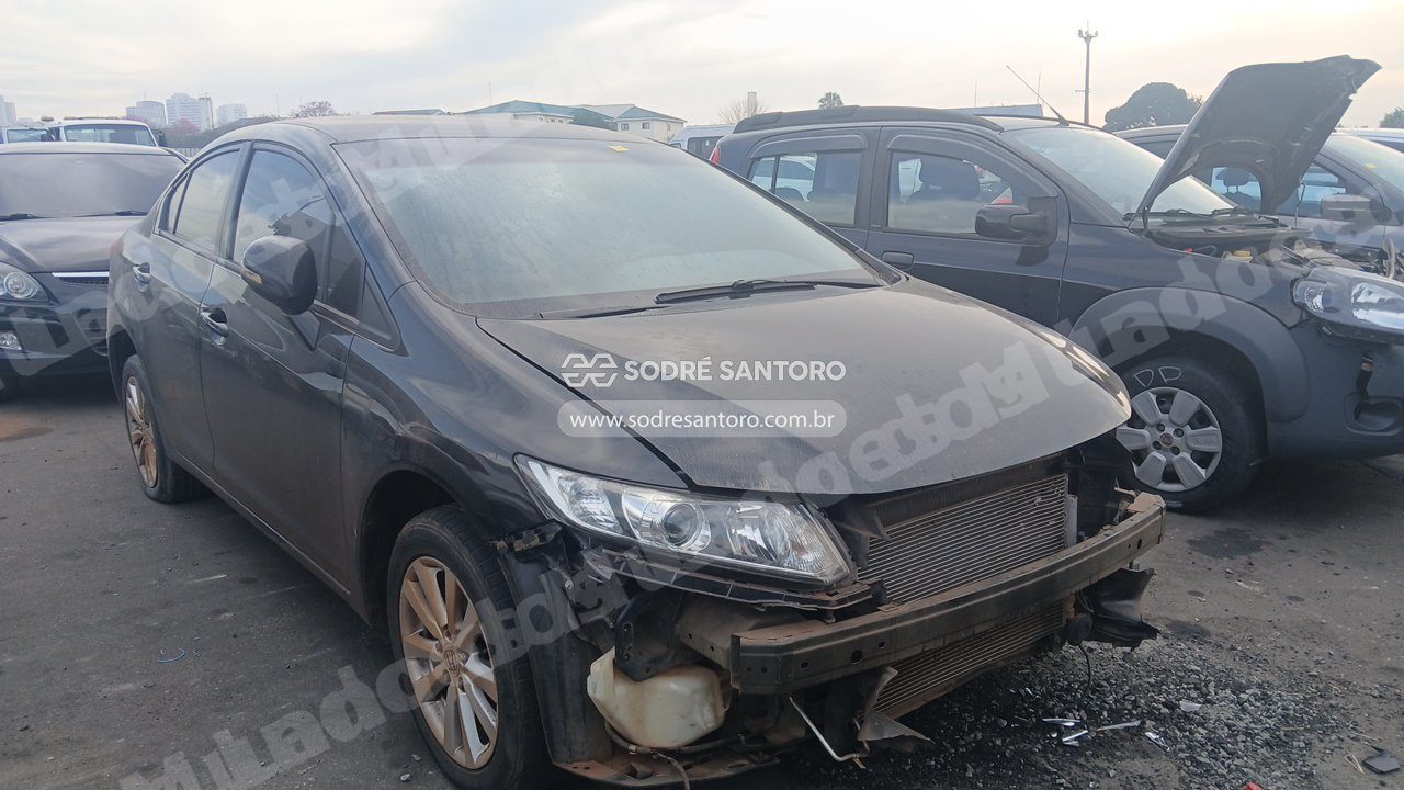 Honda Civic Lxr 2014 em leilao em Brasil