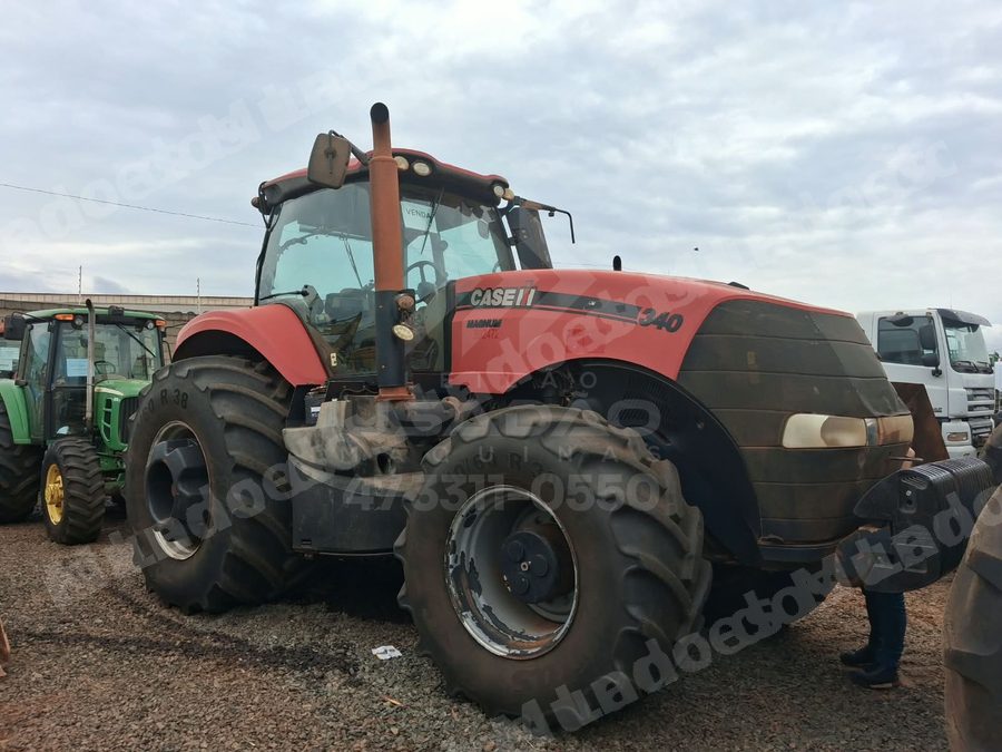 Máquina agrícola 2020 em leilão em Rubiácea/SP
