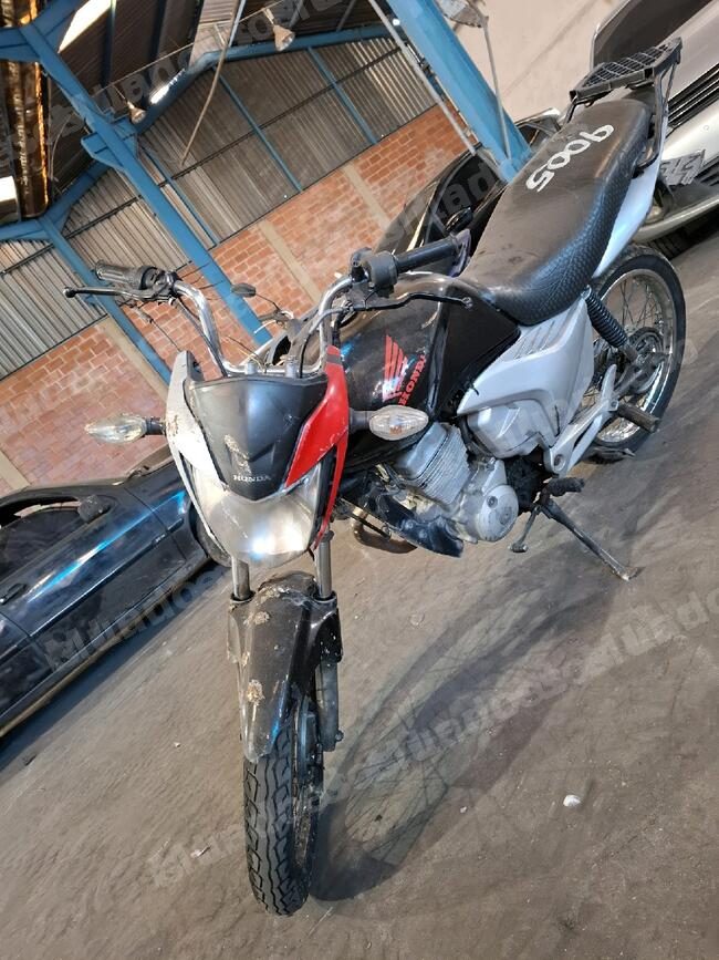 Honda 2012 em leilao em RJ