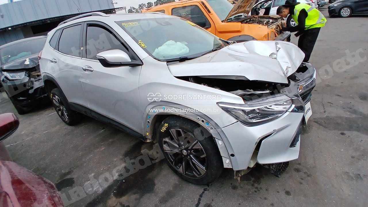 Chevrolet Tracker Premier 2021 em leilão em Brasil