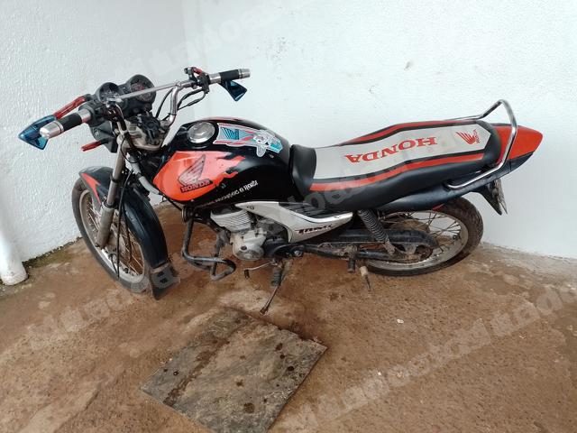 Honda 2010 em leilao em Brasil - Lote 13