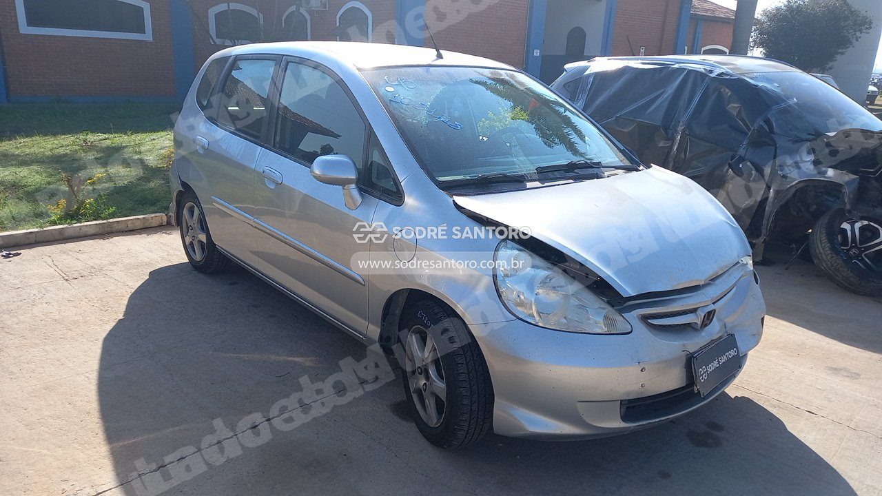 Honda em leilao em Cesário Lange/SP