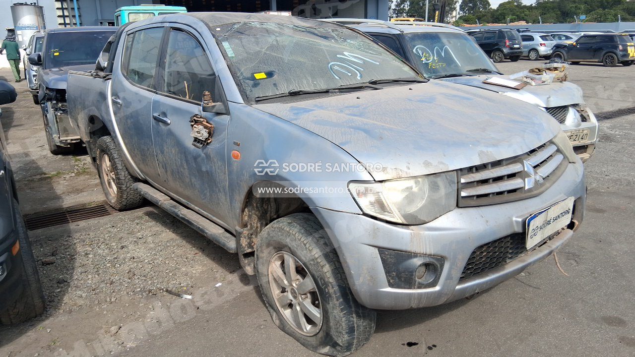 Mitsubishi em leilao em Brasil