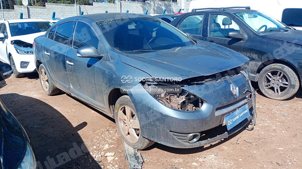 Renault em leilao em São José dos Pinhais/PR
