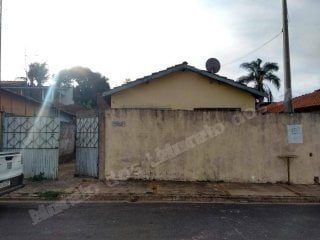 Casa de 84 m2 em leilão em Agudos/SP