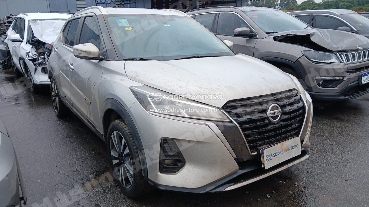Nissan em leilao em Brasil