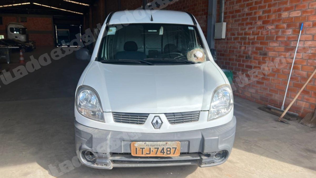 Renault em leilao em Brasil