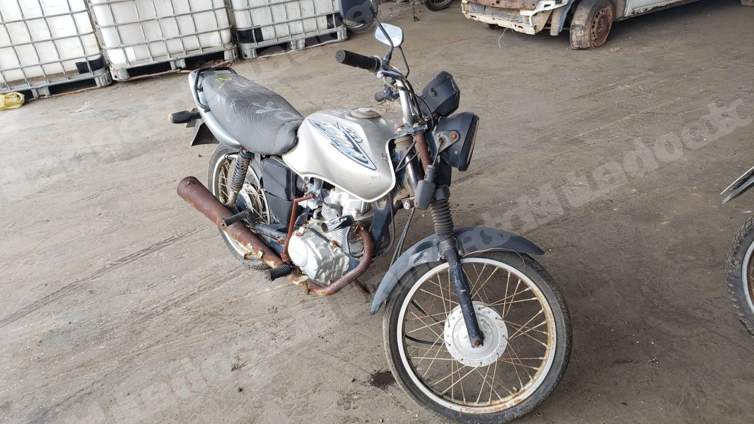 Honda Cg 2000 em leilao em Brasil