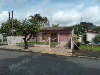 Casa de 160 m2 em leilão em Portão/RS