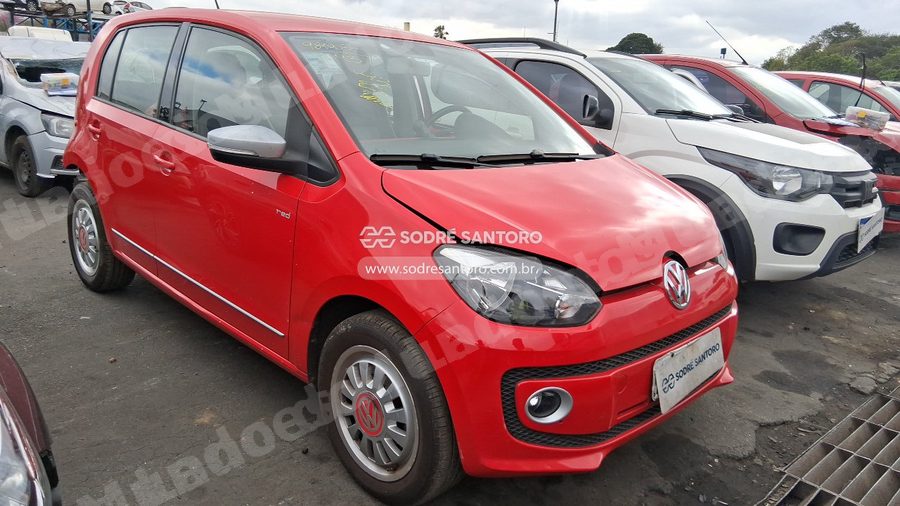 Volkswagen Up Black White Red Sa 2015 em leilão em Guarulhos/SP