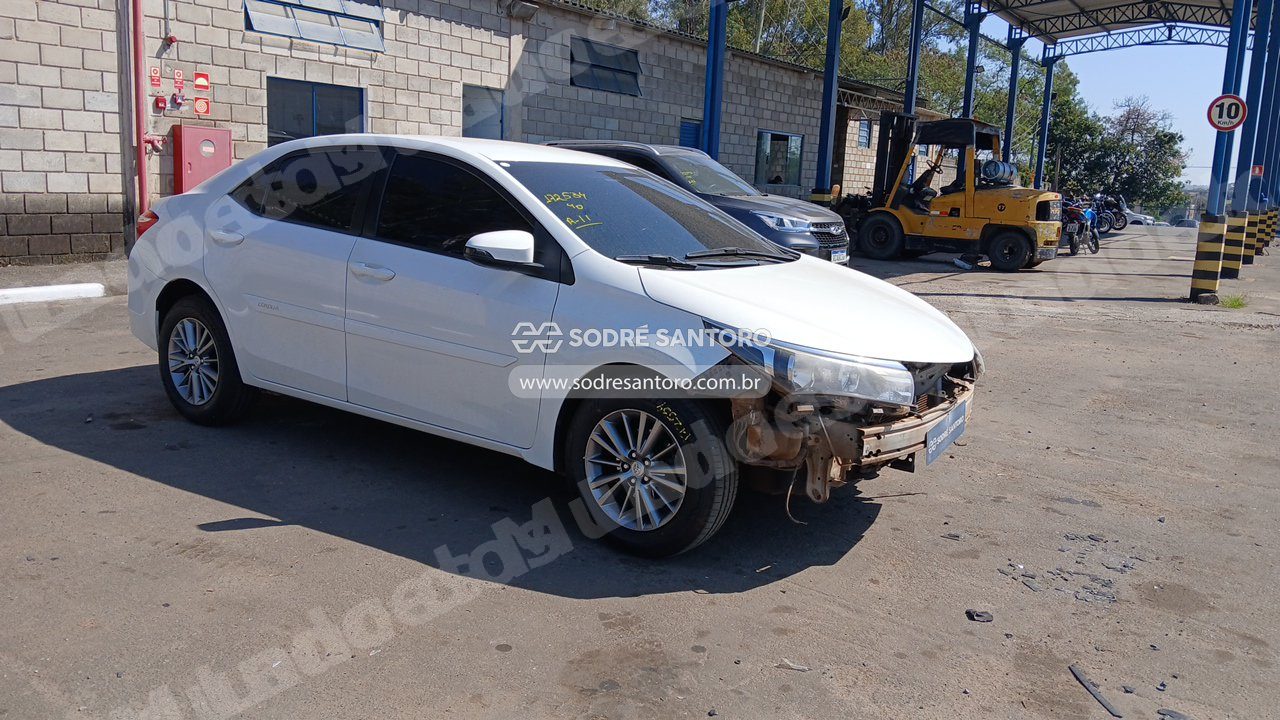 Toyota Corolla Xei20 Flex 2017 em leilão em Monte Mor/SP - Lote 2