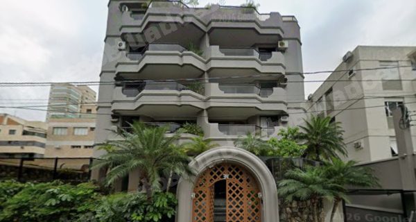 Apartamento em leilao em Guarujá/SP