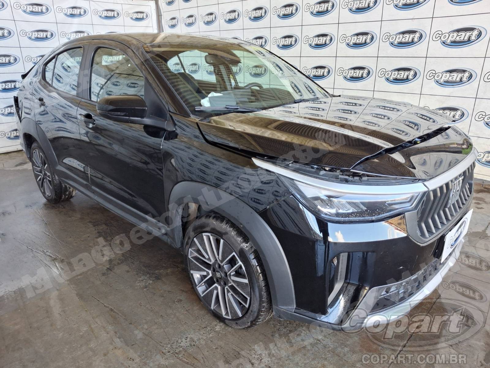 Lote em leilao em Candeias/BA