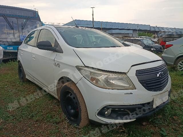 Chevrolet Onix 2012 em leilão em Brasil