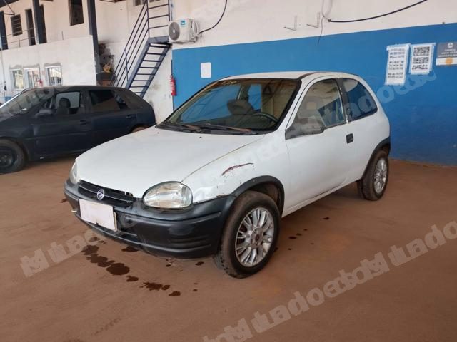 Gm 1997 em leilão em Brasil - Lote 2