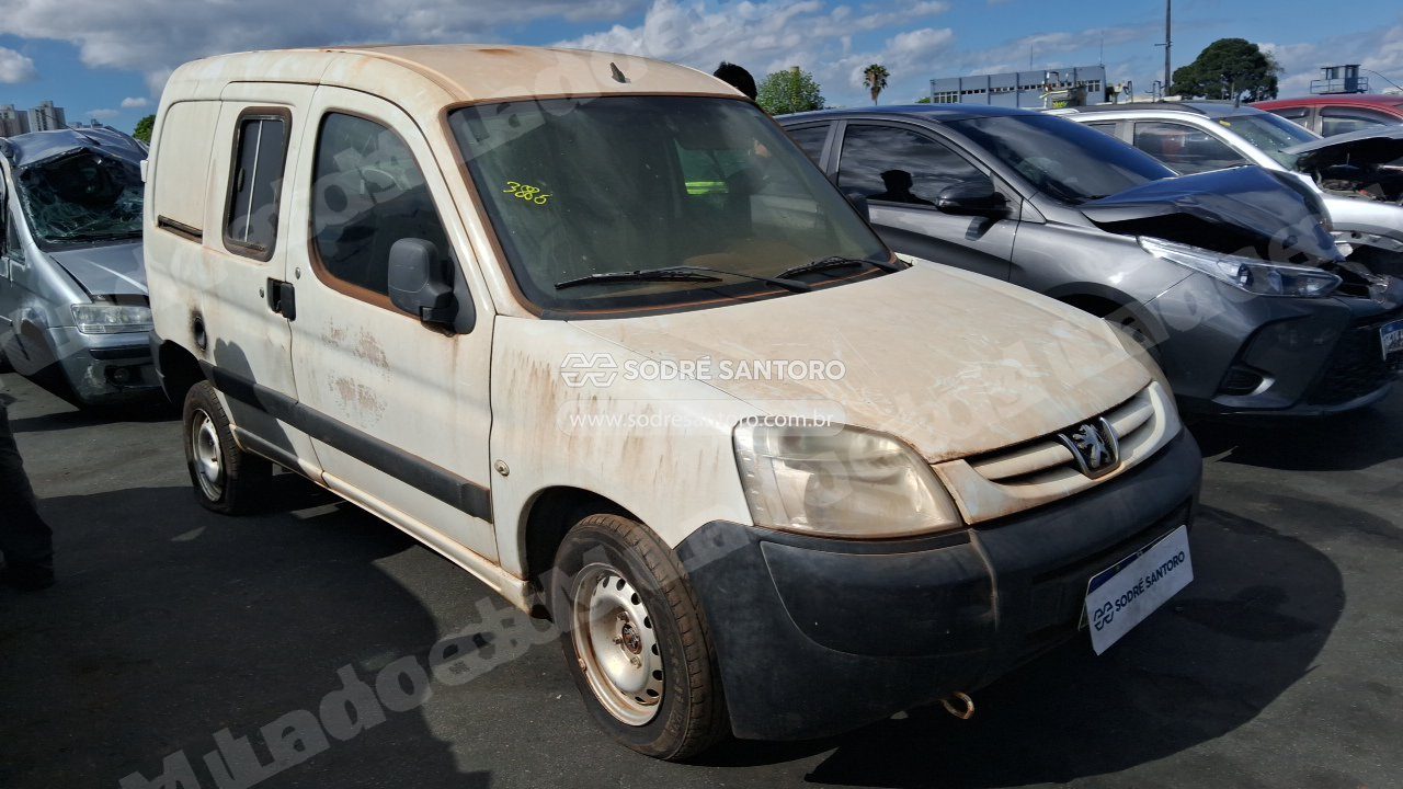 Peugeot Part Greencar 2017 em leilão em Brasil
