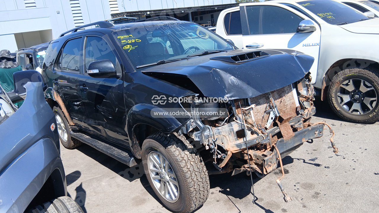 Toyota em leilao em Brasil