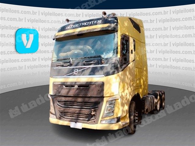 Volvo 2018 em leilão em Várzea Grande/MT