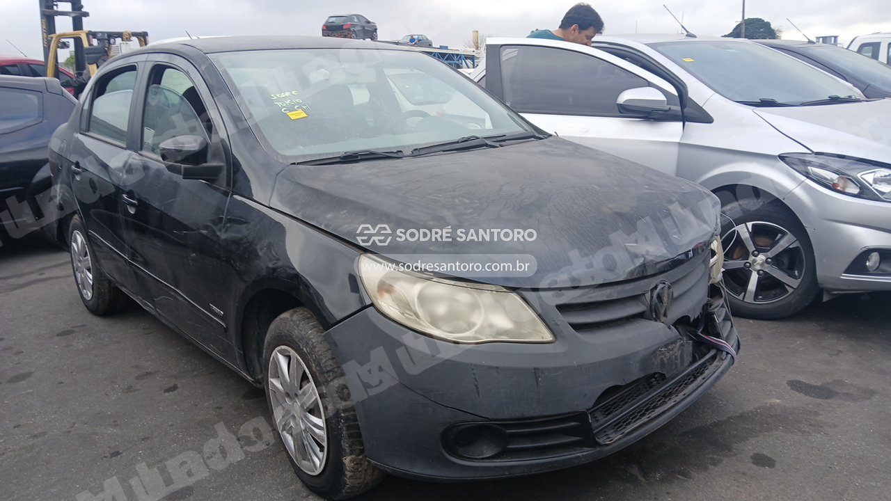 Volkswagen Voyage 1.0 2012 em leilao em Brasil