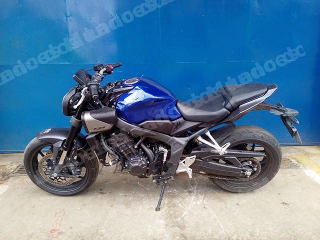 Honda em leilao em Brasil