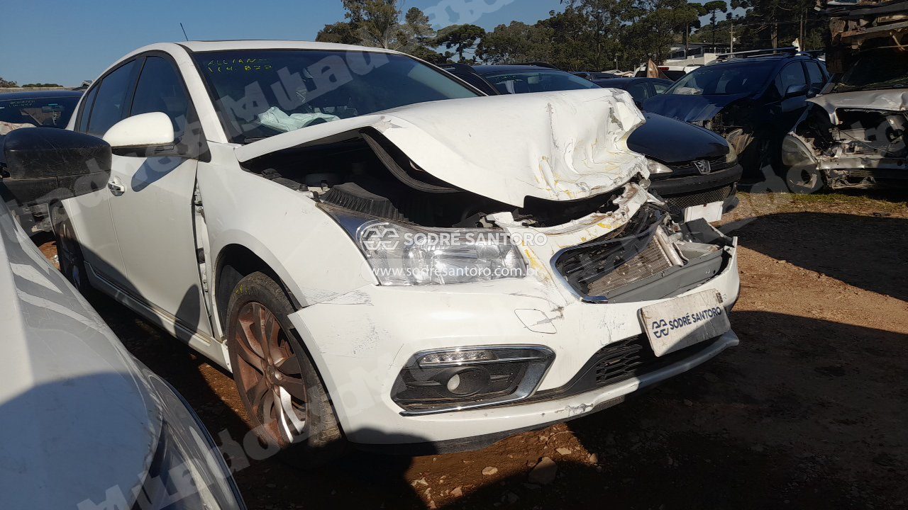 Chevrolet Cruze Ltz Hb 2015 em leilao em São José dos Pinhais/PR
