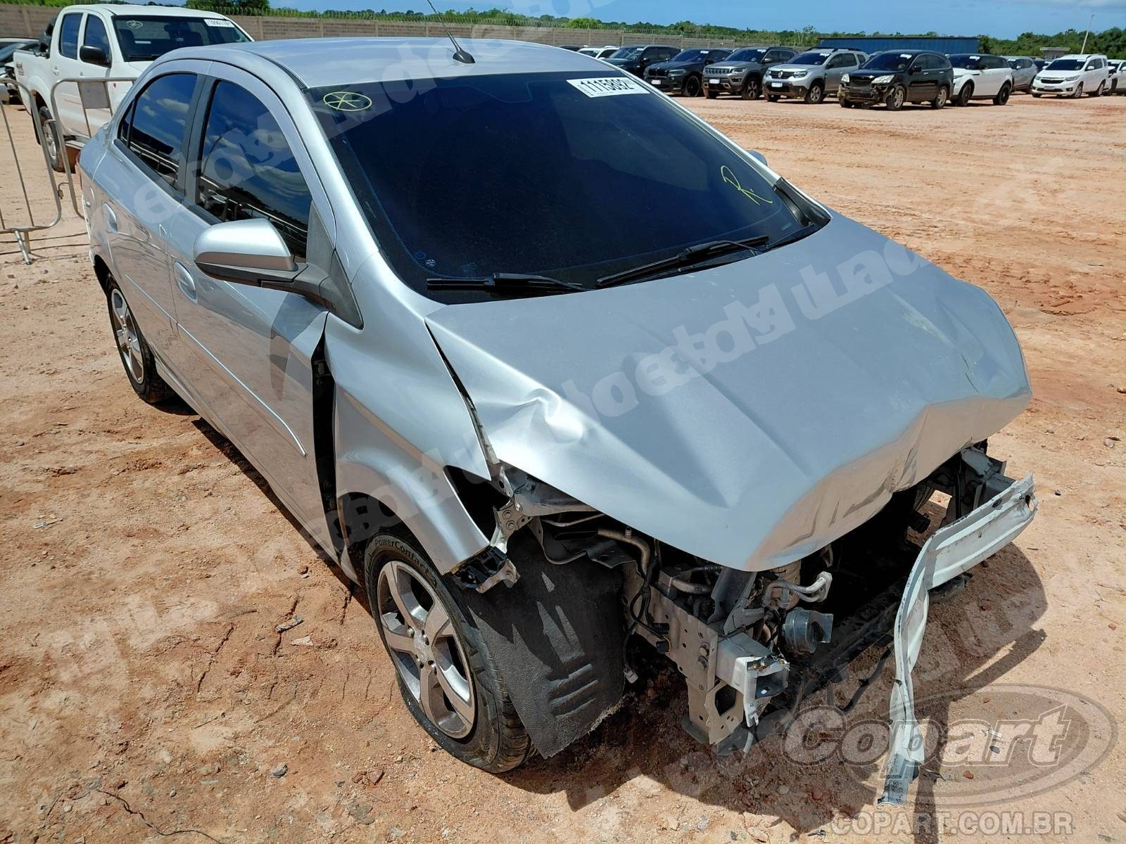 Veiculo em leilao em Eusébio/CE