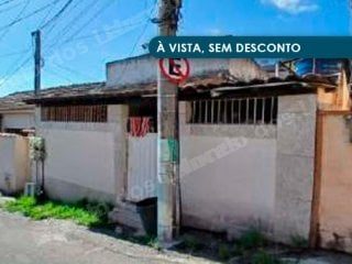 Casa de 32 m2 em leilão em Niterói/RJ