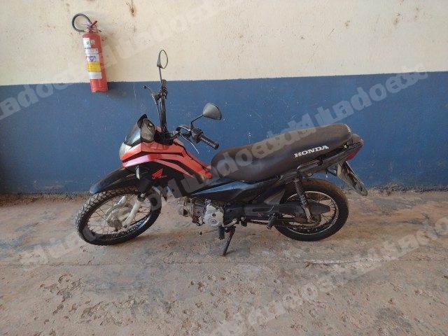 Honda 2016 em leilao em Brasil - Lote 3