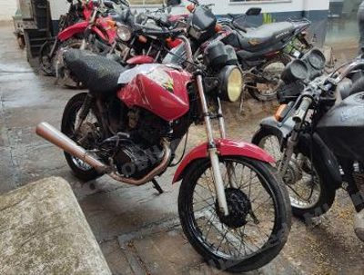 Honda em leilao em Apucarana/PR