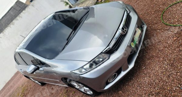 Honda Civic 2012 em leilao em Curitiba/PR