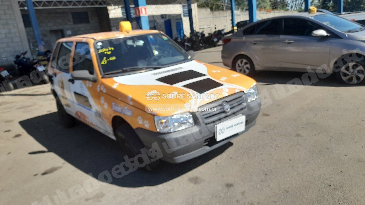 Fiat Uno Mille Economy 2010 em leilao em Monte Mor/SP